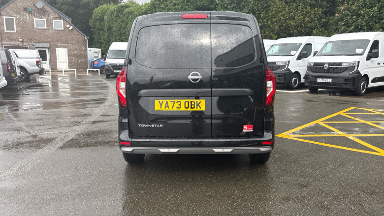 Nissan Townstar L1 Petrol 1.3 Tekna Van